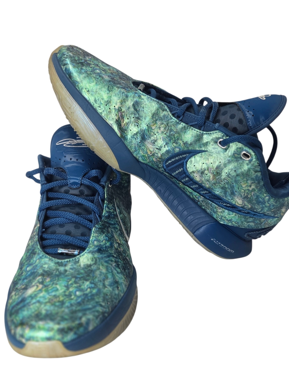 Nike Marble-Print Blue and Green Men's Athletic Sneakers. Size 12